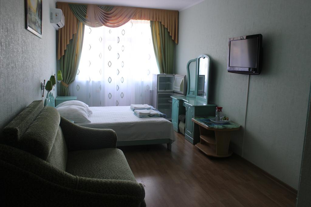 Mini-Hotel Zhemchuzhina Lazarevskoïe Extérieur photo